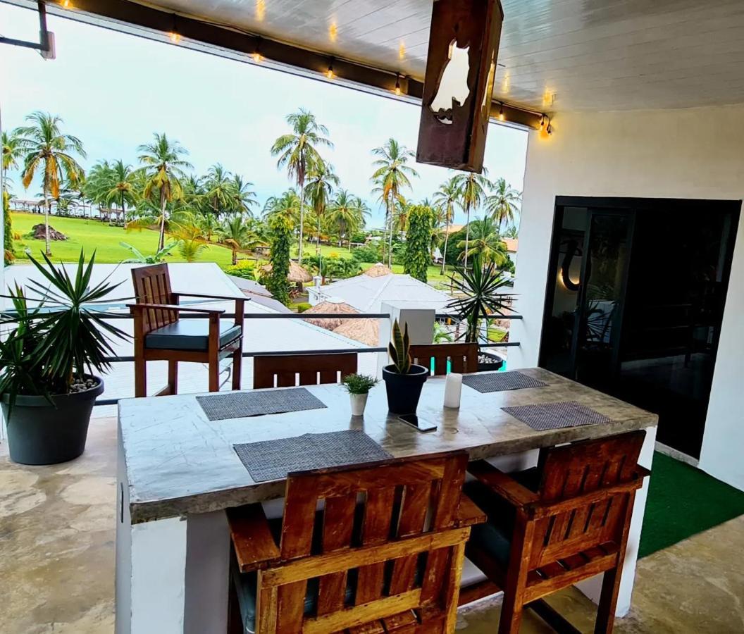 Show Pony Beach Resort And Suites ลาสลาคัส ภายนอก รูปภาพ
